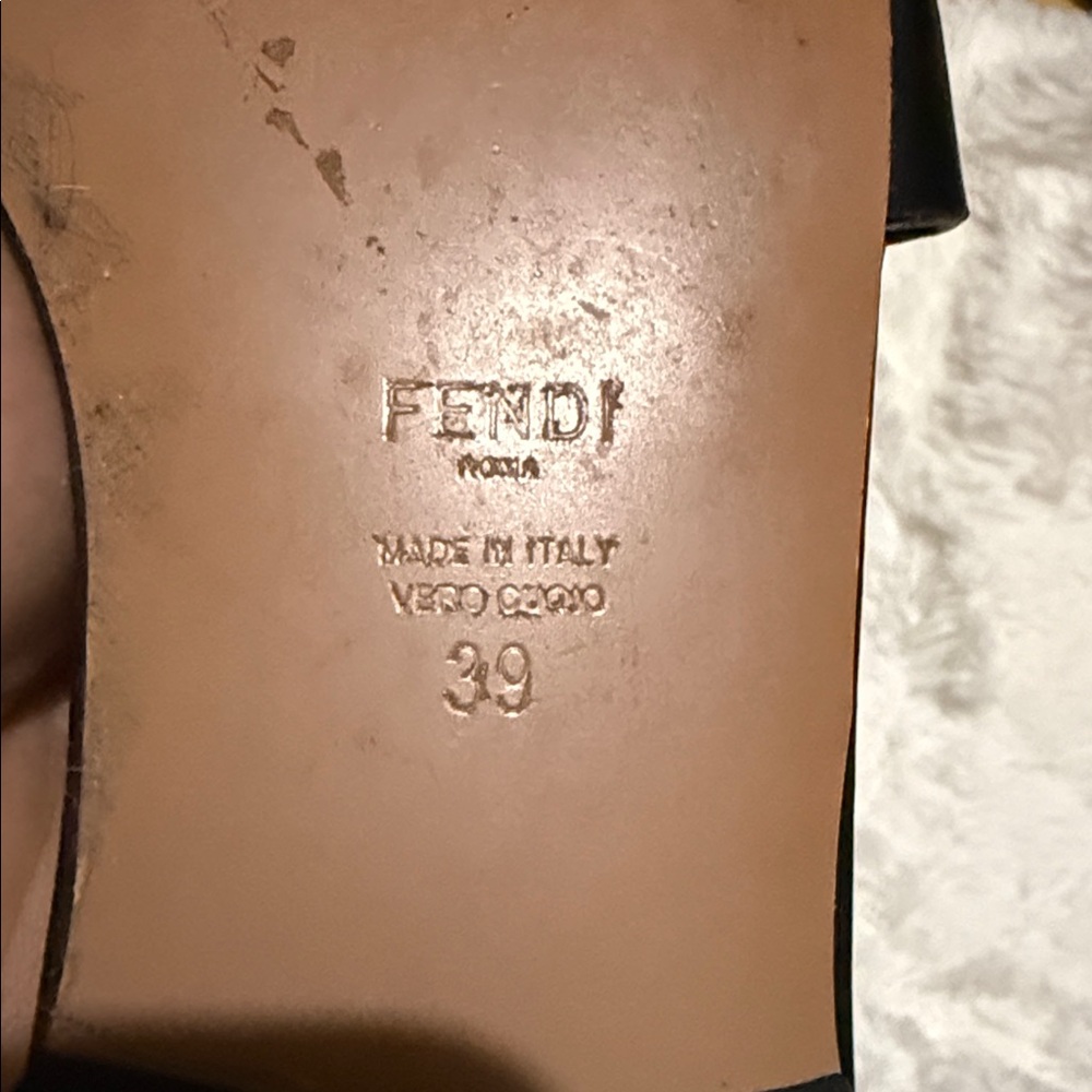 Fendi Black Logo Cutout Slide Sandals - Picture 6 of 7